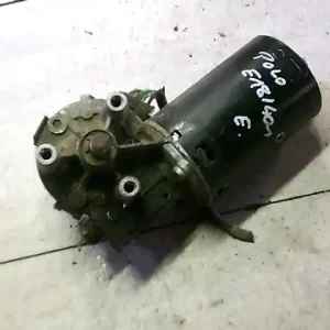 Rendeld meg most VW POLO VARIANT 97-01 Ablaktörlő motor első bontott alkatrész