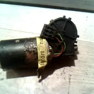 VW POLO VARIANT 97-01 Ablaktörlő motor első bontott alkatrész Expressz szállítás