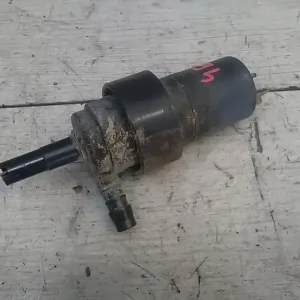 Utolsó esély VW T3 79-90 Ablakmosó motor első vastag csövűbontott alkatrész