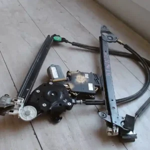 Különleges ajánlat VW SHARAN 00-10 Jobb hátsó ablakemelő szerkezet elektromos bontott alkatrész