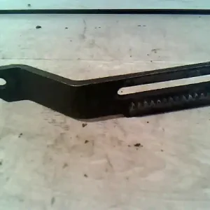 Alacsony ár VW T4 -96 Generátor tartó bak 2.4 d bontott alkatrész