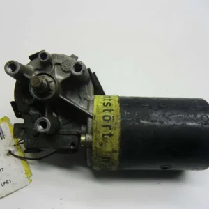 Árengedmény VW T4 Ablaktörlő motor első bontott alkatrész