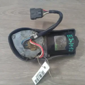 Nézd meg most VW T4 -96 Ablaktörlő motor első bontott alkatrész