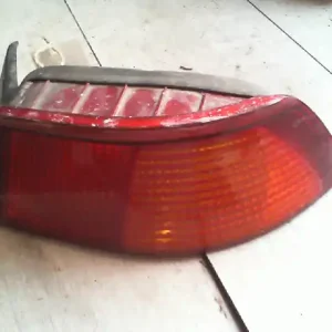 Utolsó esély ALFA ROMEO 145 Jobb külső hátsó lámpa bontott alkatrész