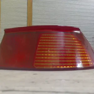 ALFA ROMEO 145 Jobb külső hátsó lámpa 3 ajtós bontott alkatrész Olcsóbb