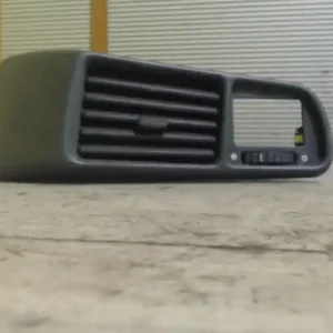 Azonnal elérhető ALFA ROMEO 145 Szellőző jobb bontott alkatrész