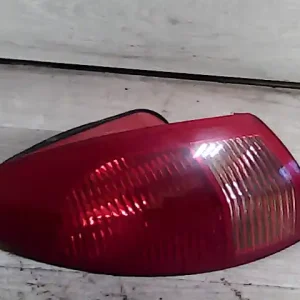 ALFA ROMEO 147 00.10-04.10 Bal hátsó lámpa bontott alkatrész Olcsó