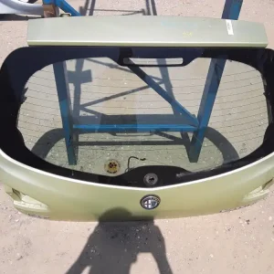 ALFA ROMEO 147 00.10-04.10 Csomagtérajtóbontott alkatrész Exkluzív ajánlat