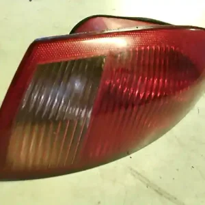 ALFA ROMEO 147 00.10-04.10 Jobb külső hátsó lámpa bontott alkatrész Alacsony ár