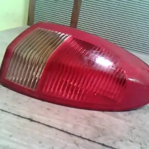 Biztonságos fizetés ALFA ROMEO 147 00.10-04.10 Jobb külső hátsó lámpa 5 ajtós bontott alkatrész