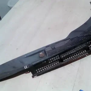 ALFA ROMEO 147 00.10-04.10 Levélrács bontott alkatrész Árengedmény