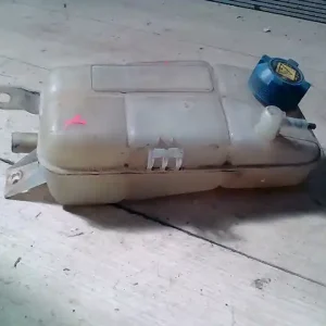 Legjobb ár ALFA ROMEO 147 00.10-04.10 Kiegyenlítő tartály bontott alkatrész