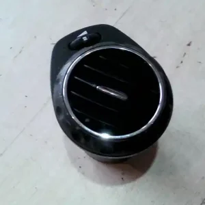 ALFA ROMEO 147 00.10-04.10 Szellőző bontott alkatrész Outlet