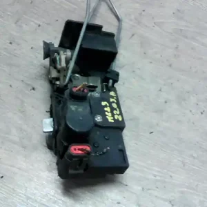 ALFA ROMEO 156 Jobb hátsó ajtó zárszerkezet központi záras kombi bontott alkatrész Gyors szállítás