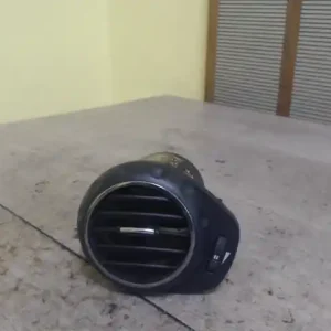 Végkiárusítás ALFA ROMEO 147 04.10-10.05 Szellőző bal bontott alkatrész