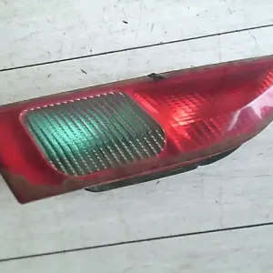 Legjobb ár ALFA ROMEO 156 97-03 Bal belső hátsó lámpa bontott alkatrész