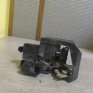 ALFA ROMEO 156 97-03 Bal első ajtó zárszerkezet központi záras bontott alkatrész Újdonság