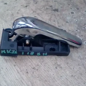 Szezonális akció ALFA ROMEO 156 97-03 Bal hátsó belső kilincs bontott alkatrész