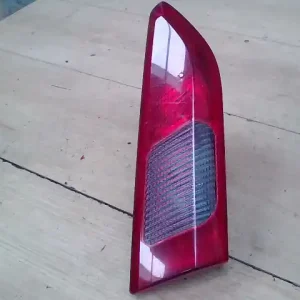 ALFA ROMEO 156 97-03 Bal hátsó lámpa 4 ajtós, csomagtér ajtó bontott alkatrész Olcsó