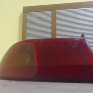 Gyors szállítás ALFA ROMEO 156 97-03 Bal külső hátsó lámpa 4 ajtós bontott alkatrész