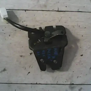 Kedvezményes ár ALFA ROMEO 156 97-03 Csomagtérajtó zárszerkezet 4 ajtós,központizáras bontott alkatrész