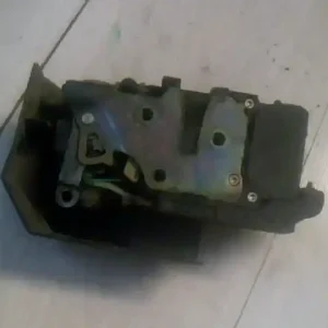 ALFA ROMEO 156 97-03 Jobb első ajtó zárszerkezet központizáras 4 ajtósbontott alkatrész Exkluzív ajánlat