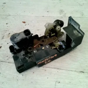 ALFA ROMEO 156 97-03 Jobb hátsó ajtó zárszerkezet központi záras bontott alkatrész Rendeld meg most