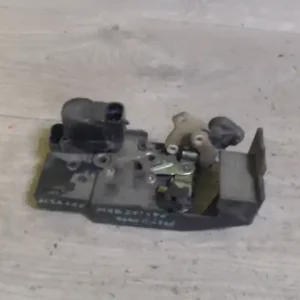 ALFA ROMEO 156 97-03 Jobb hátsó ajtó zárszerkezet központi záras combi bontott alkatrész Bestseller