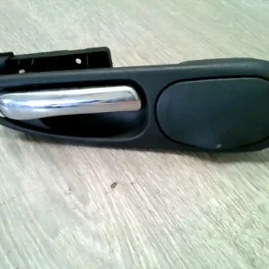 ALFA ROMEO 156 97-03 Jobb hátsó belső kilincs bontott alkatrész Vásárlói kedvenc