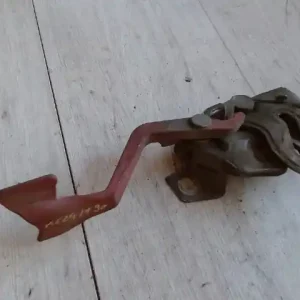 Outlet ALFA ROMEO 156 97-03 Motorháztető zár bontott alkatrész