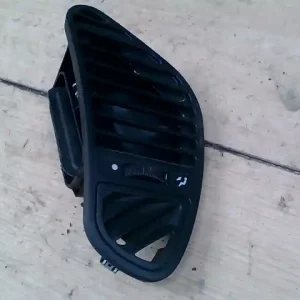 Kiárusítás ALFA ROMEO 156 97-03 Szellőző jobb bontott alkatrész