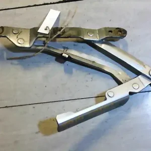 Expressz kézbesítés ALFA ROMEO 166 Csomagtérajtó bal ajtózsanér bontott alkatrész