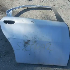 Exkluzív ajánlat ALFA ROMEO 166 Jobb hátsó ajtó. bontott alkatrész