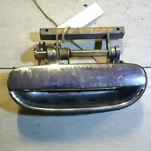 Nézd meg most ALFA ROMEO 166 Jobb hátsó külső kilincs bontott alkatrész