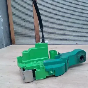 Népszerű ALFA ROMEO Mito 2008.11.01- Bal első ajtó zárszerkezet központi záras 3 ajtós bontott alkatrész