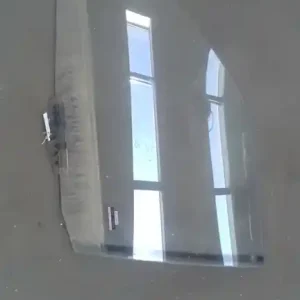 AUDI 100 82-90 Bal első ajtóüveg 4 ajtós bontott alkatrész Kihagyhatatlan ajánlat