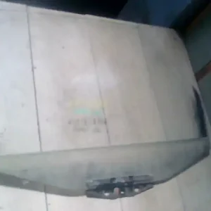 AUDI 100 82-90 Bal hátsó ajtóüveg 4 ajtós bontott alkatrész Prémium