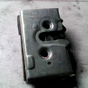 AUDI 80 86-91 Bal hátsó ajtó zárszerkezet mechanikus bontott alkatrész Ne maradj le