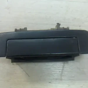 Vedd meg online AUDI 80 86-91 Bal hátsó külső kilincs bontott alkatrész