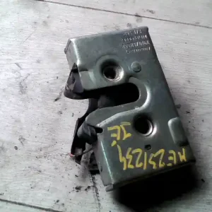 Prémium AUDI 80 86-91 Jobb első ajtó zárszerkezet mechanikus bontott alkatrész