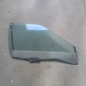 AUDI 80 86-91 Jobb első ajtóüveg bontott alkatrész Legnépszerűbb