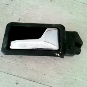 AUDI 80 86-91 Jobb első belső kilincs bontott alkatrész Legnépszerűbb