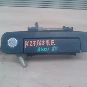 Outlet AUDI 80 86-91 Jobb első külső kilincsdugózárral, kulcs nélkül bontott alkatrész