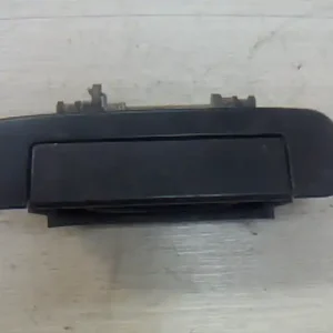 Népszerű AUDI 80 86-91 Jobb hátsó külső kilincs4 ajtós bontott alkatrész