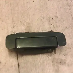 Korlátozott ajánlat AUDI 80 91-94 Bal hátsó külső kilincs bontott alkatrész