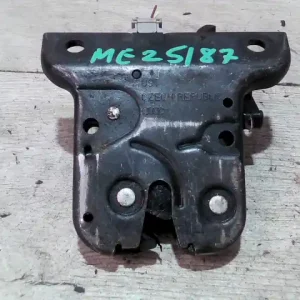 AUDI A3 2003.05 - 2005.09 Csomagtér ajtó zárszerkezet ferdehátú kivitel 3 ajtós bontott alkatrész Kiárusítás