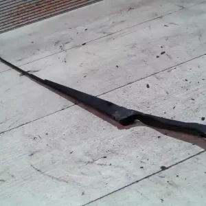 AUDI A3 96-00 Ablaktörlő kar bal első bontott alkatrész Utolsó esély