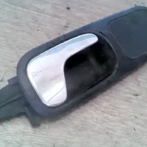 AUDI A3 96-00 Jobb első belső kilincs bontott alkatrész Expressz szállítás