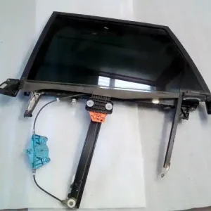 Legkelendőbb AUDI A4 01-04 Bal hátsó ablakemelő szerkezet elektromos kombi motor nélkül bontott alkatrész