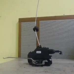 AUDI A4 01-04 Jobb első ajtó zárszerkezet központizáras bontott alkatrész Bestseller